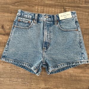 High Rise Jean shorts Abercrombie & Fitch